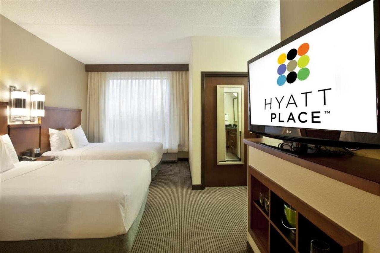 Hyatt Place Atlanta Airport North 3*
